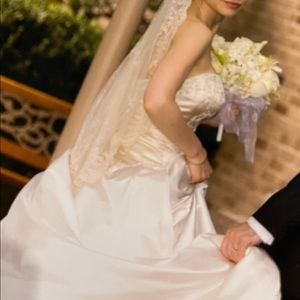 Reem Acra wedding dress! Stunning!